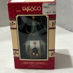 Enesco Treasury Of Christmas 1989 Old Town Church 1st In Series